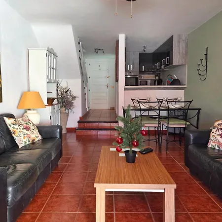 Stylish Duplex In Parque Santiago Ii Apartamento