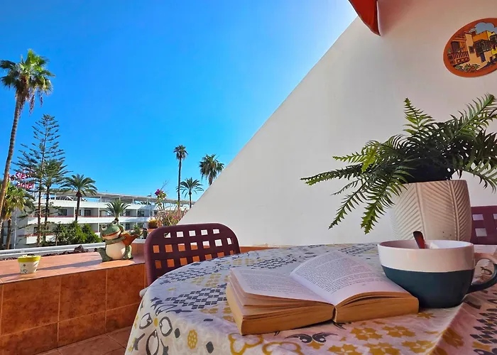 شقة Stylish Duplex In Parque Santiago Ii *