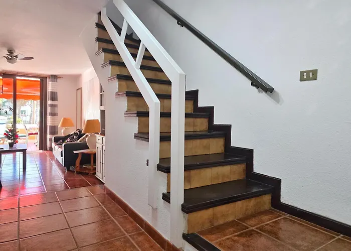 Stylish Duplex In Parque Santiago Ii * بلايا ذي لاس أميريكاس